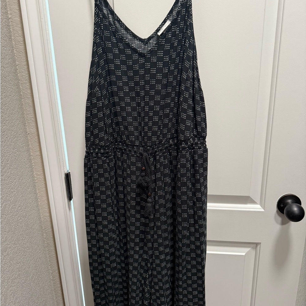 Ava & Viv Black and White Geometric Romper